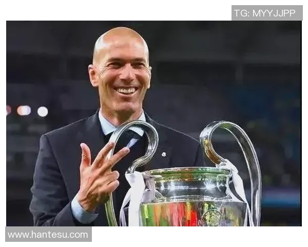 法国足球历史十大球星回顾 从齐达内到亨利的传奇足迹 法国足球历史十大球星回顾 从齐达内到亨利的传奇足迹